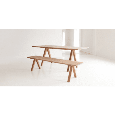 Victoria Table