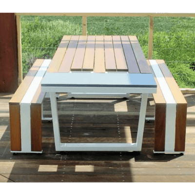 Blanc Outdoor Table Set