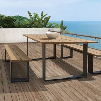 Stama Table
