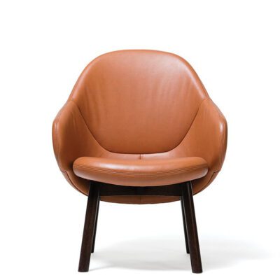 Leanne Lounge