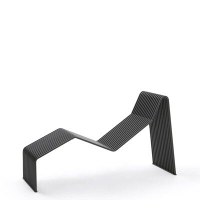 .015 Chaise Lounge