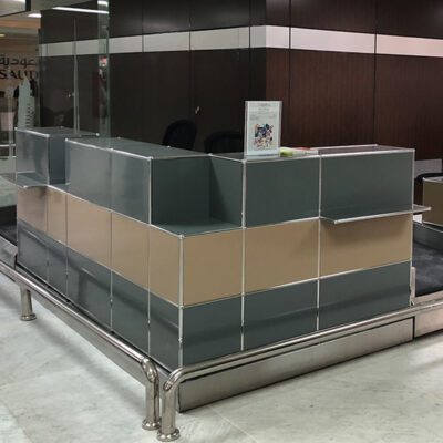 Check-In Desk