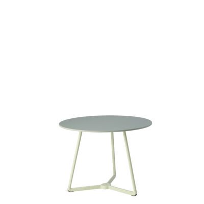 Atomo - 3 legs Low Table